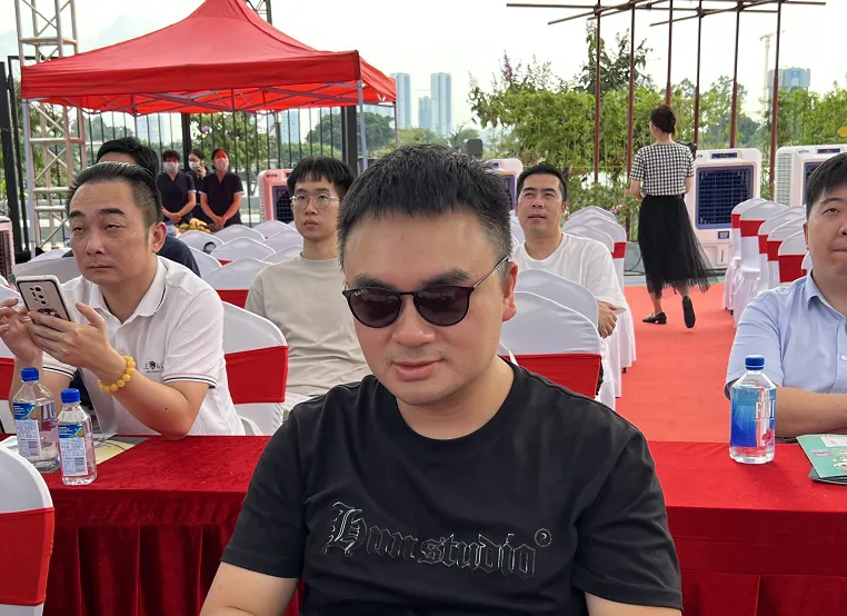 白云区同学会活动丨走进广新·元素54号云创港 - 图5