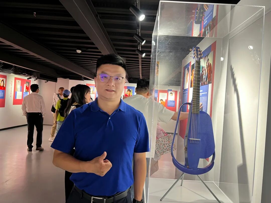 把商场变成“唱片机”？新月广场：在这里，逛街是种“沉浸式听歌” - 图27