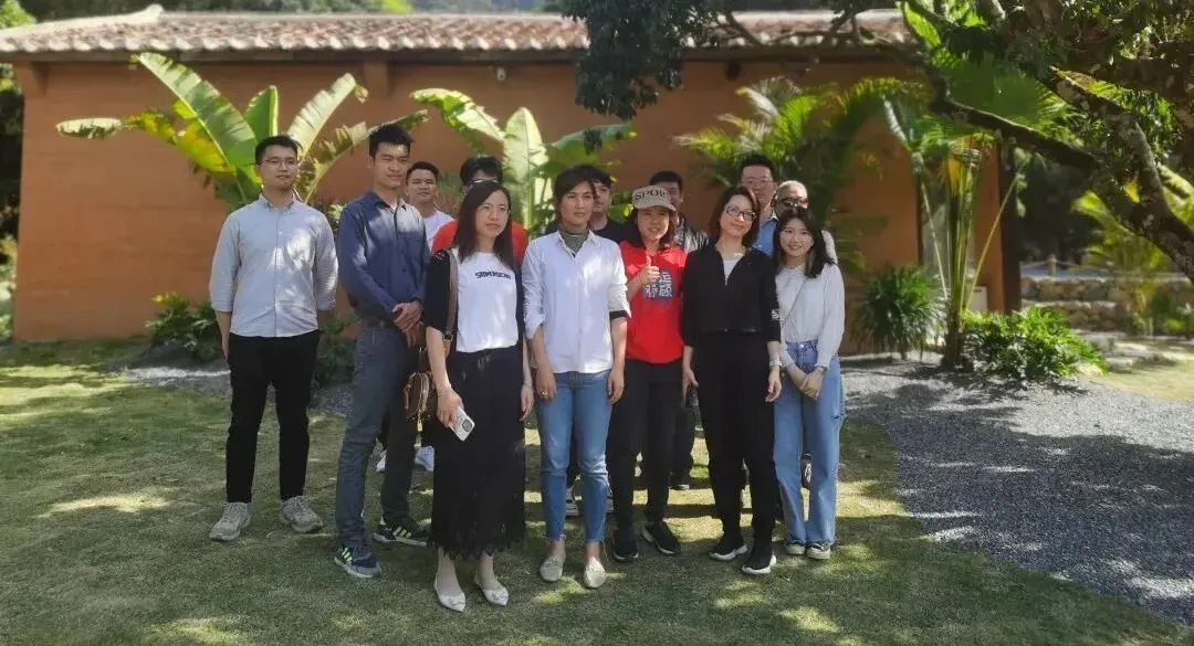 学加企业参访| “观斑斓基地,赏天适樱花” - 图2