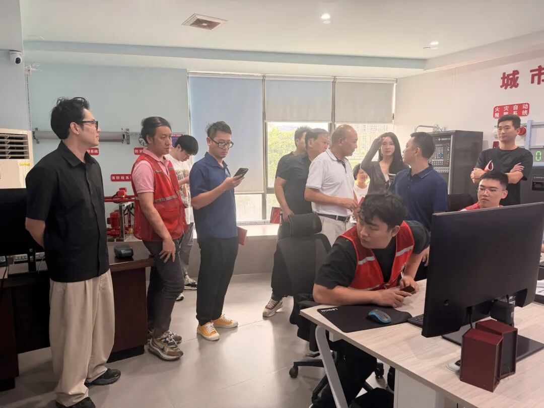 走进顺德百强俱乐部,我们聊了聊园区安全这件事,解锁园区消防"无人值守"新玩法 - 图6
