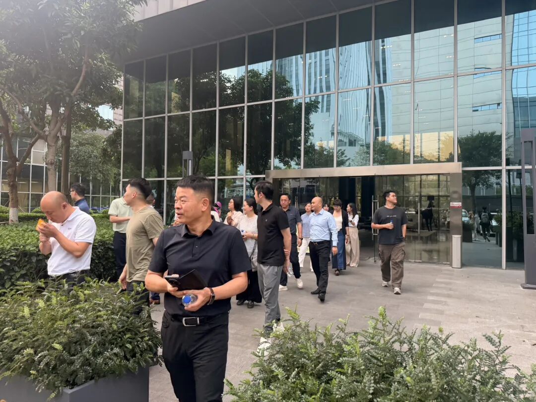 参观盛特大厦,看“办公家具大王”如何玩转“园区生态圈”! - 图10