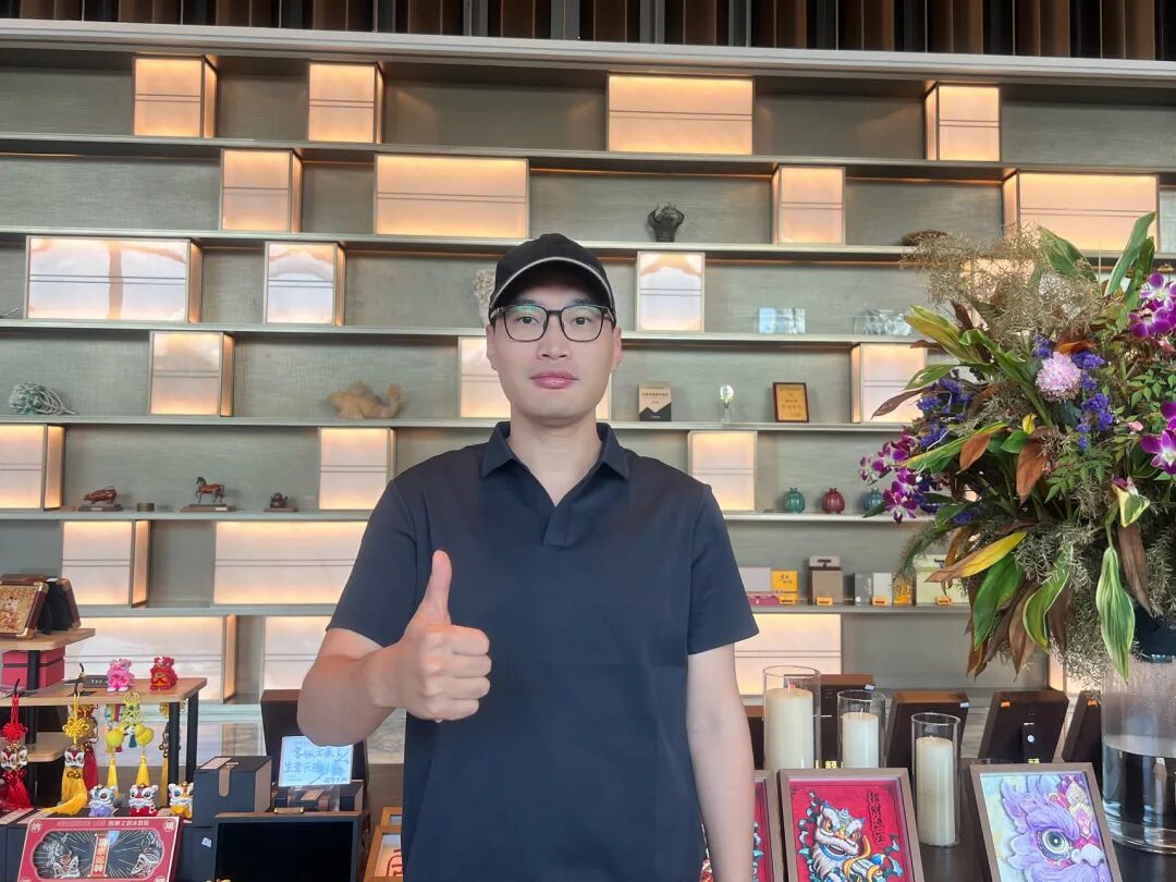 谁懂啊!在大沥这家酒店醒来,窗外就是摩天轮,下楼就能看展吃粤菜! - 图24