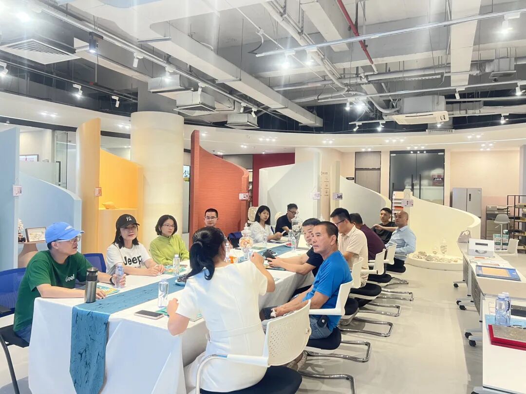 当“刷墙不搬家”闯入城市更新:一场新材料引发的社区商业实验正在展开… - 图15