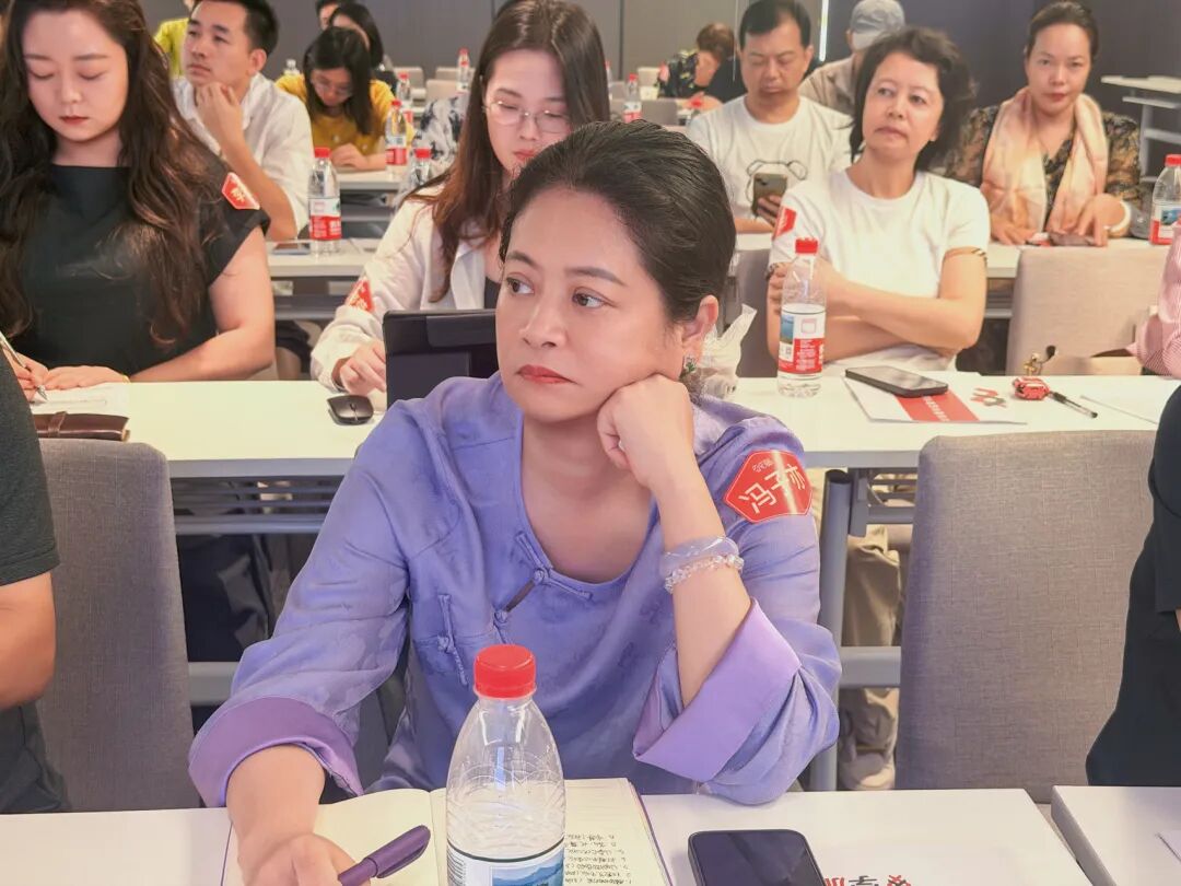 从“卖东西”到“赚信任”：6种社区商业新打法+3个避坑指南，看完少走3年弯路 - 图36