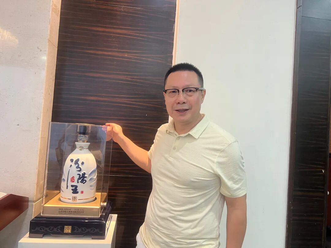惊呆!第二次班级聚会,班长又放大招?全班直呼:这届班长真的太顶了! - 图14